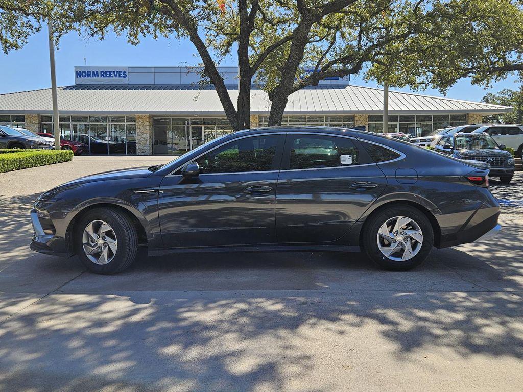 new 2025 Hyundai Sonata car, priced at $25,666