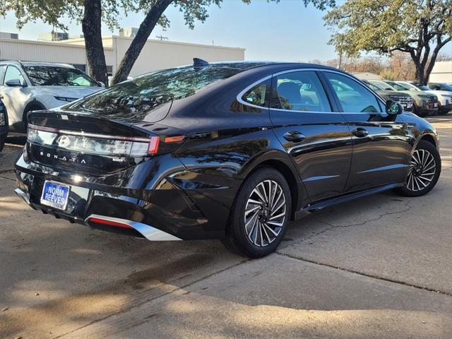 new 2024 Hyundai Sonata Hybrid car, priced at $32,144