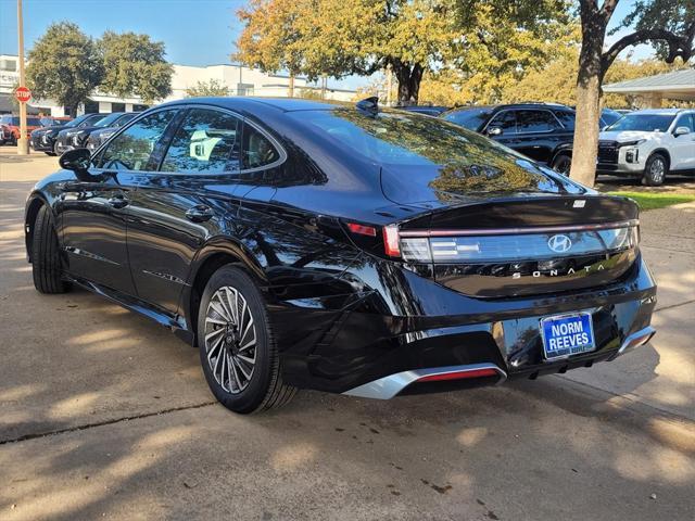 new 2024 Hyundai Sonata Hybrid car, priced at $32,144