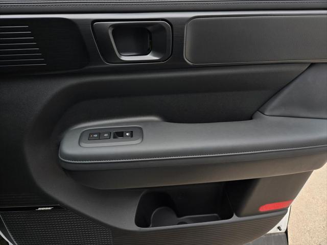 new 2025 Hyundai SANTA FE HEV car, priced at $49,821