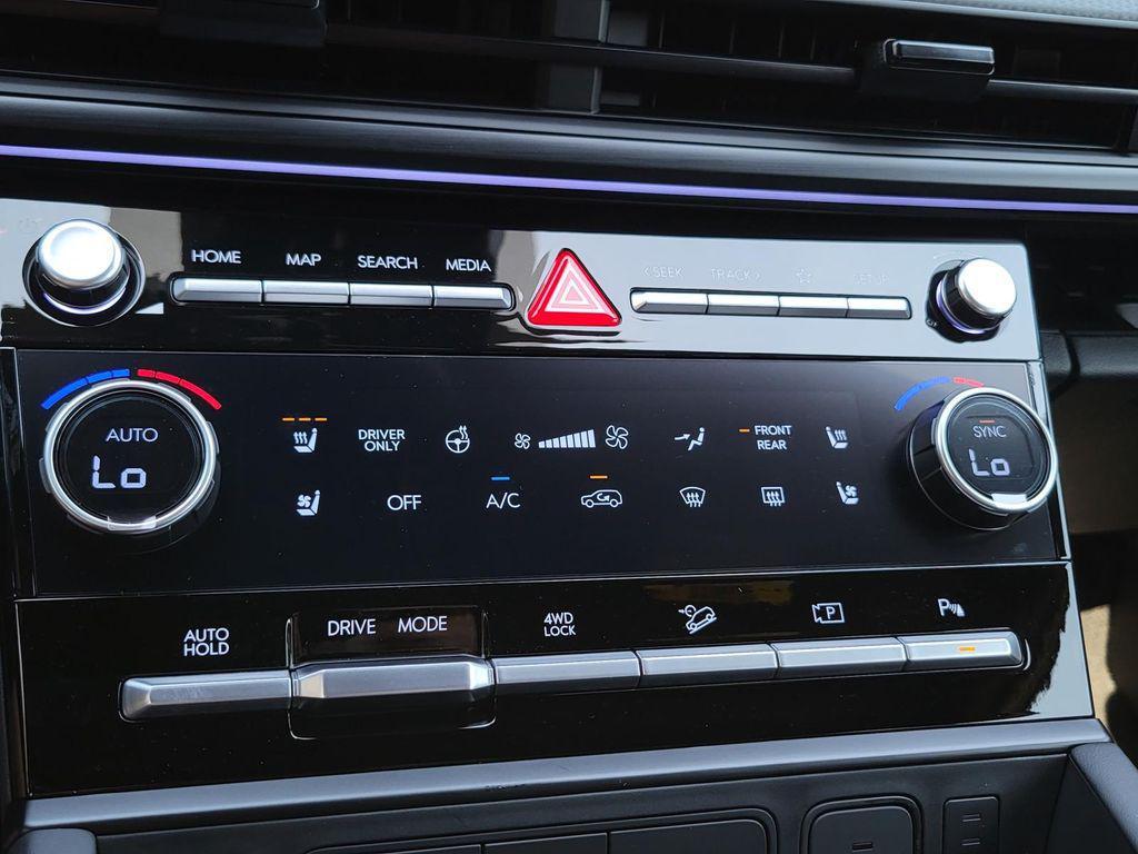 new 2024 Hyundai SANTA FE HEV car, priced at $45,716
