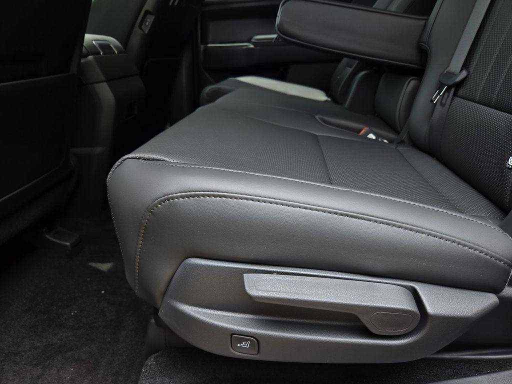 new 2025 Hyundai Santa Fe car, priced at $38,445