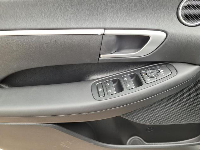 new 2025 Hyundai Sonata car, priced at $26,438