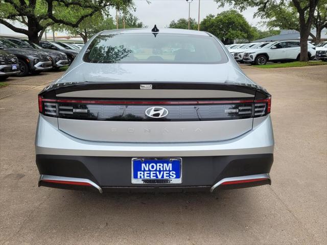 new 2025 Hyundai Sonata car, priced at $26,438