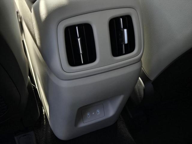 new 2025 Hyundai TUCSON Hybrid car, priced at $41,415