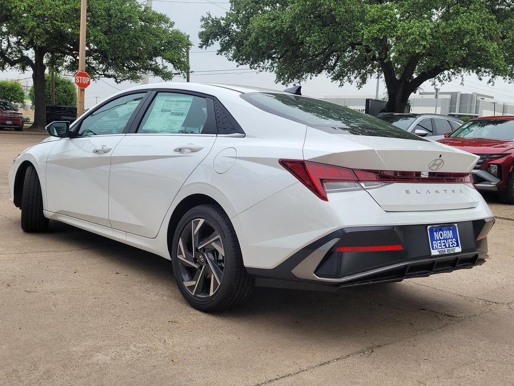 new 2025 Hyundai Elantra car, priced at $26,462