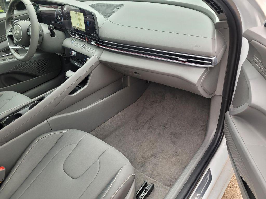 new 2025 Hyundai Elantra car, priced at $26,462