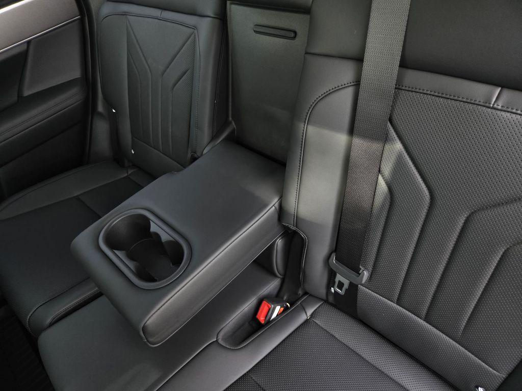 new 2025 Hyundai Santa Fe car, priced at $40,638