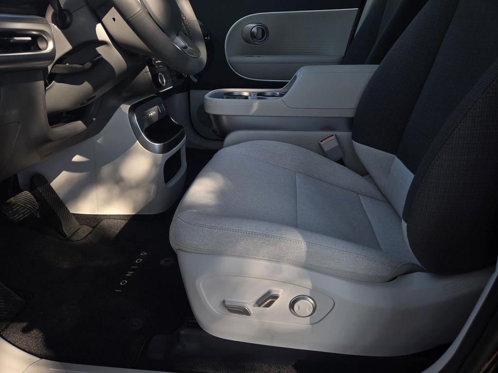 new 2026 Hyundai IONIQ 9 car, priced at $65,490