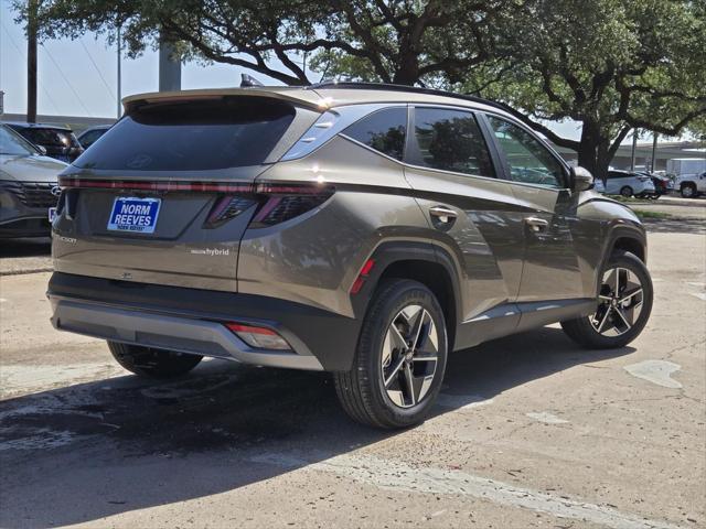 new 2025 Hyundai TUCSON Hybrid car, priced at $38,715