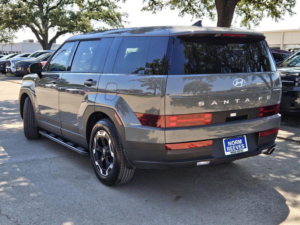 used 2025 Hyundai Santa Fe car, priced at $34,500