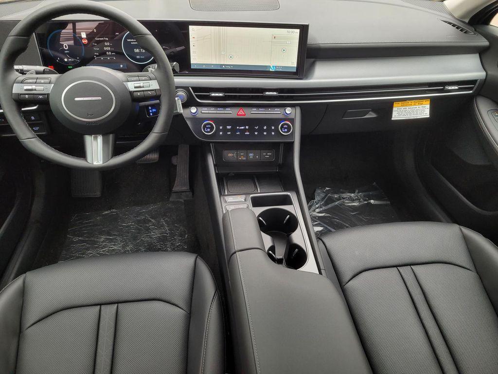 new 2025 Hyundai Sonata Hybrid car, priced at $38,632