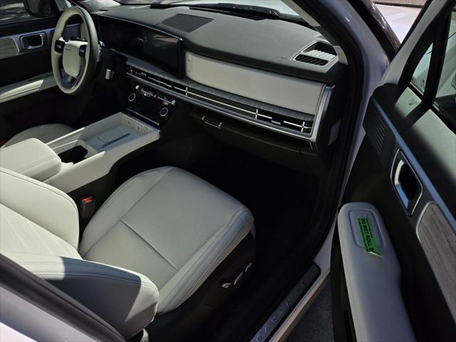 new 2025 Hyundai SANTA FE HEV car, priced at $48,304