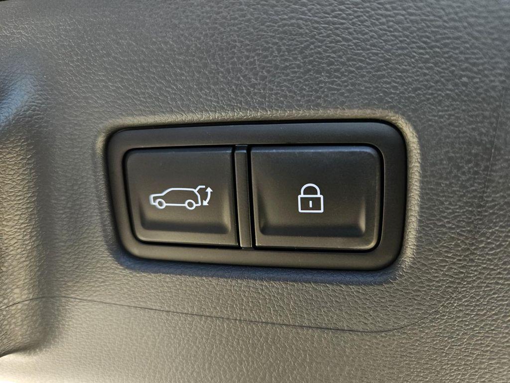 new 2026 Hyundai SANTA FE HEV car, priced at $52,605