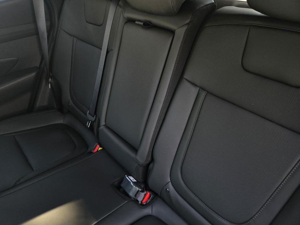 new 2025 Hyundai TUCSON Hybrid car, priced at $39,580