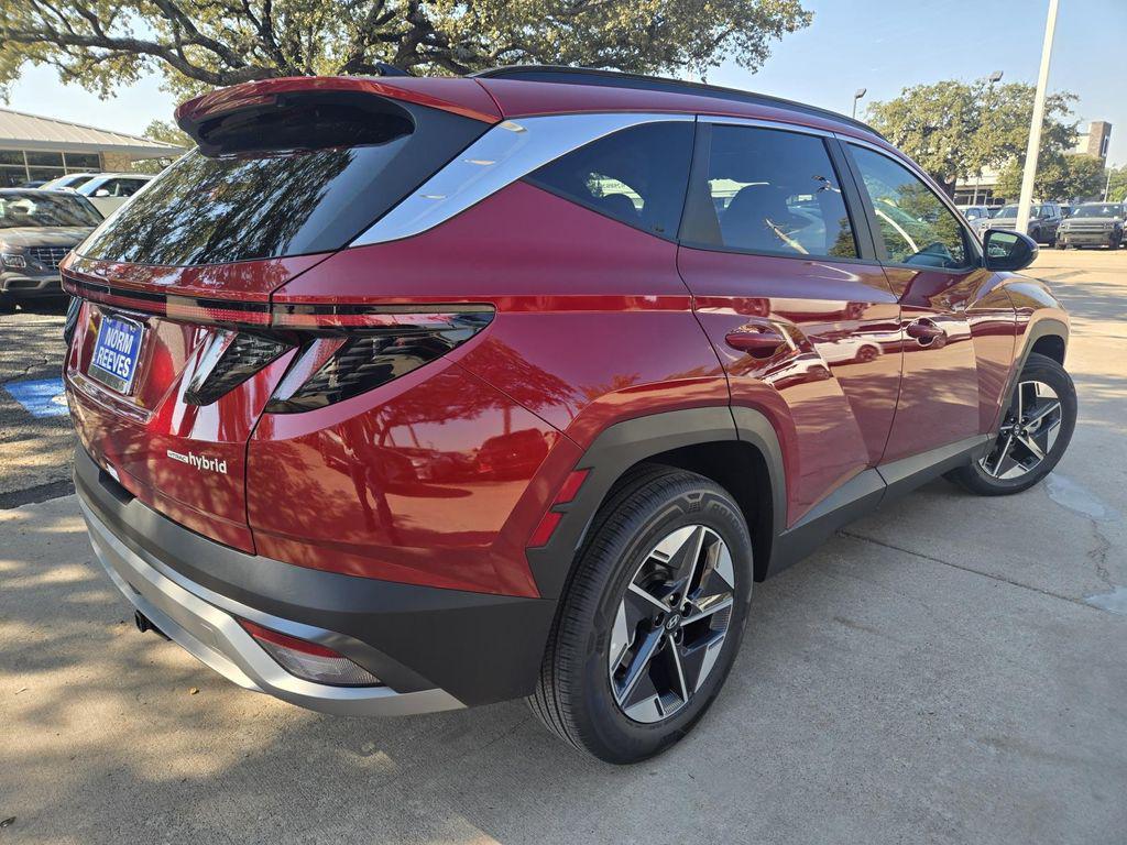 new 2025 Hyundai TUCSON Hybrid car, priced at $39,580