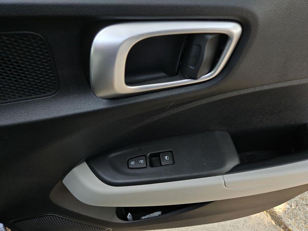 new 2025 Hyundai Venue car, priced at $24,320