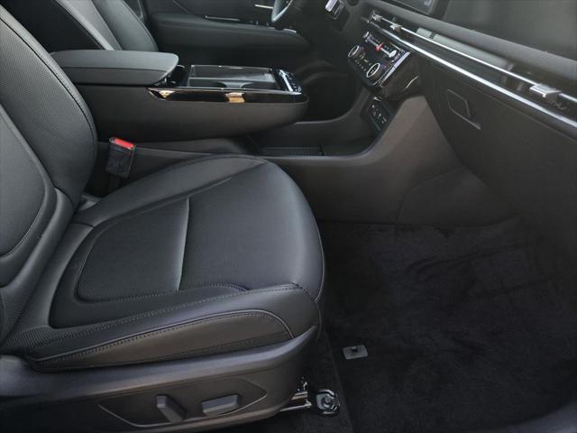 new 2025 Hyundai TUCSON Hybrid car, priced at $41,797