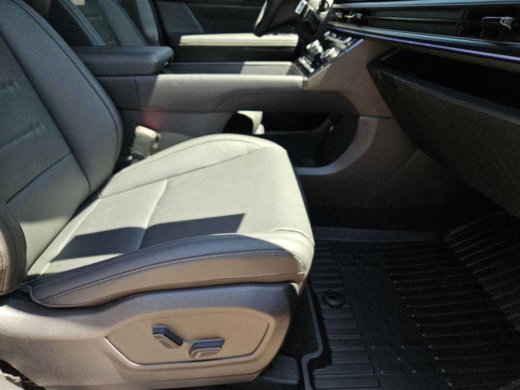 new 2026 Hyundai SANTA FE HEV car, priced at $52,605