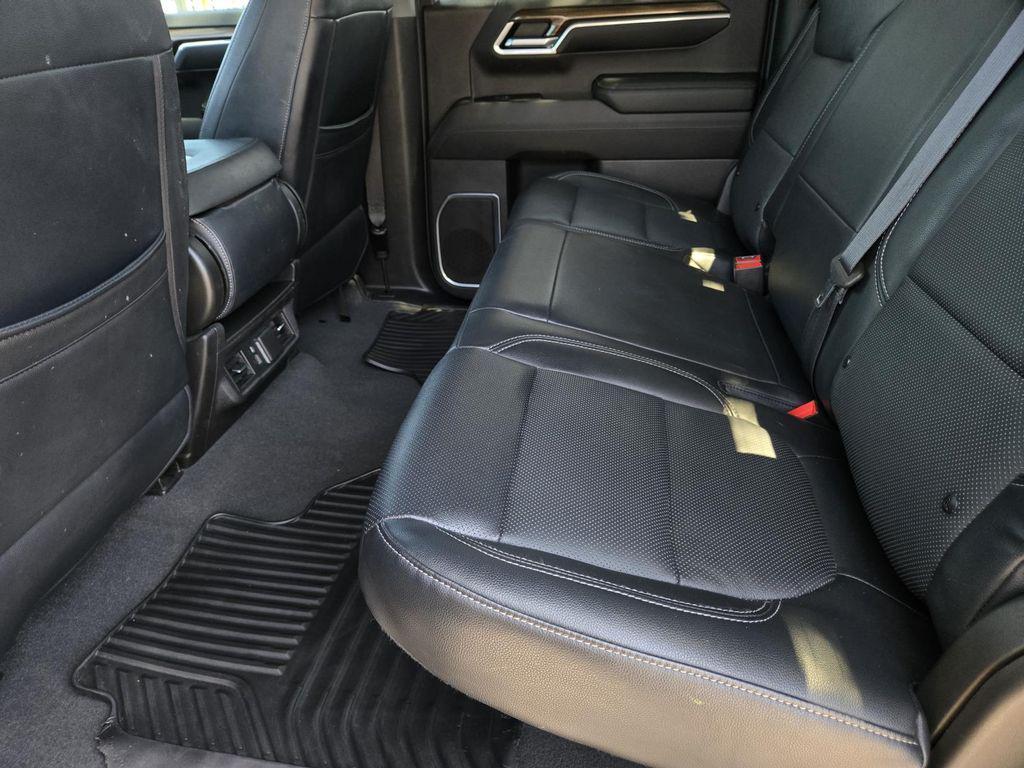 used 2022 Chevrolet Silverado 1500 car, priced at $32,350