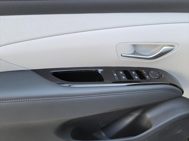 new 2025 Hyundai TUCSON Hybrid car, priced at $41,904