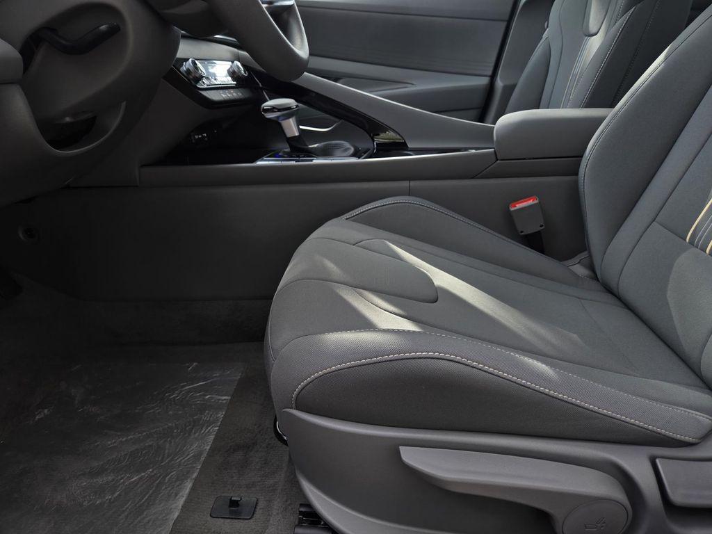 new 2025 Hyundai ELANTRA HEV car, priced at $26,576