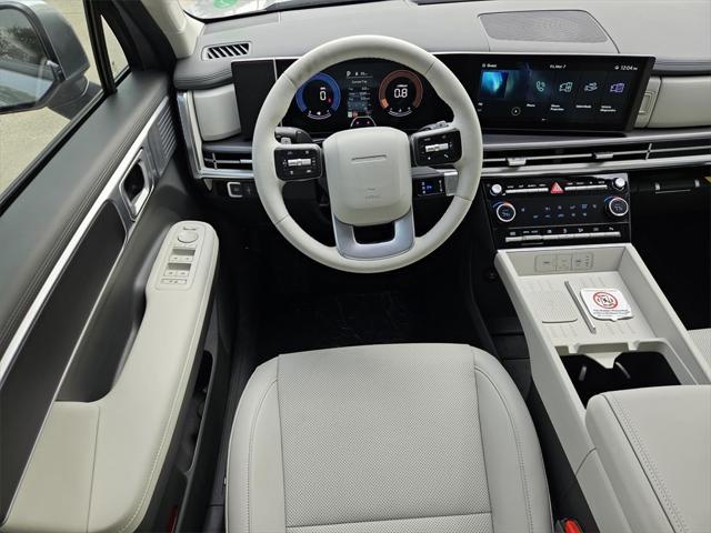 new 2025 Hyundai Santa Fe car, priced at $37,051