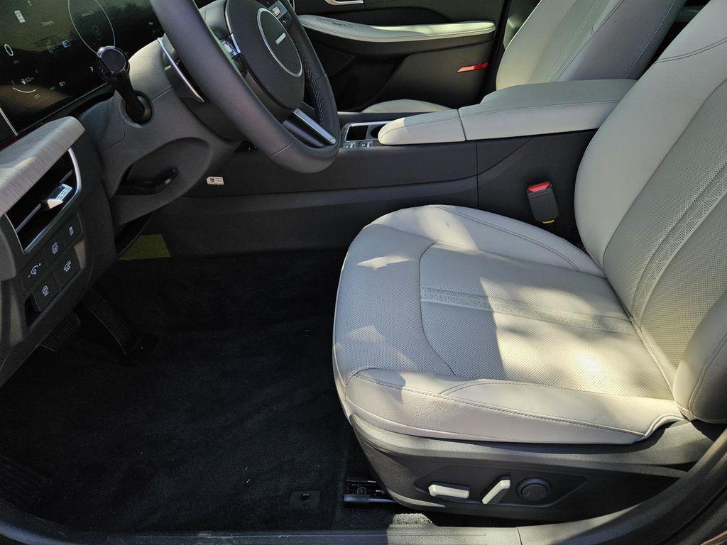 new 2025 Hyundai Sonata Hybrid car, priced at $37,840