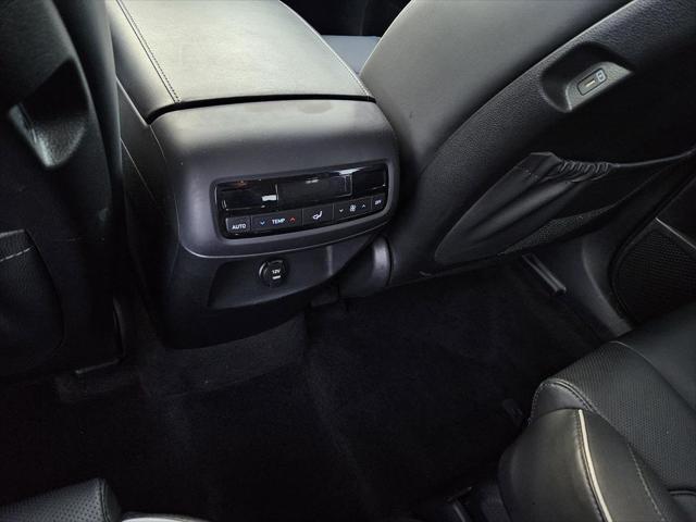 used 2024 Hyundai Palisade car, priced at $35,755