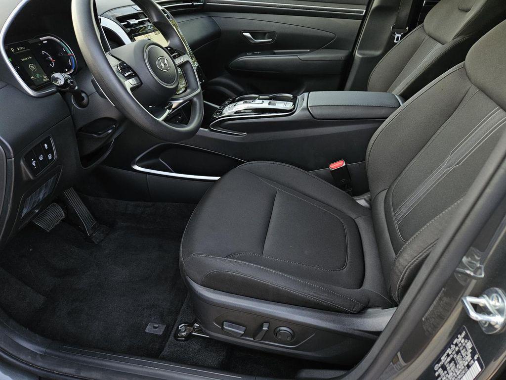 used 2024 Hyundai TUCSON Hybrid car, priced at $27,468