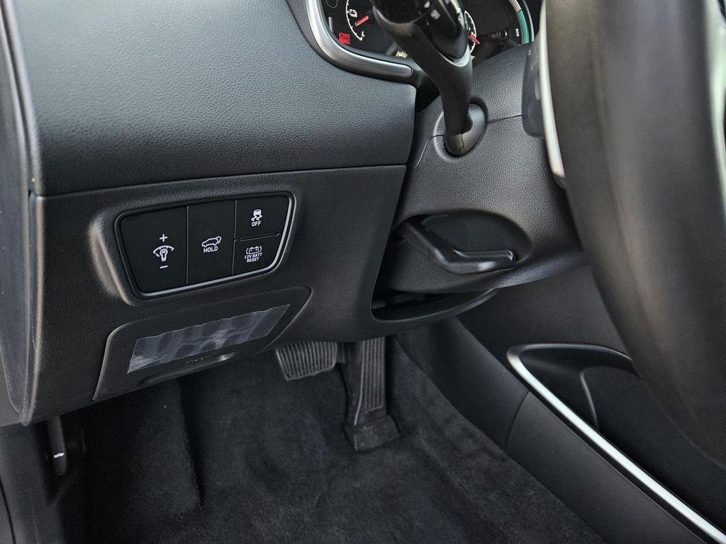 used 2024 Hyundai TUCSON Hybrid car, priced at $27,468