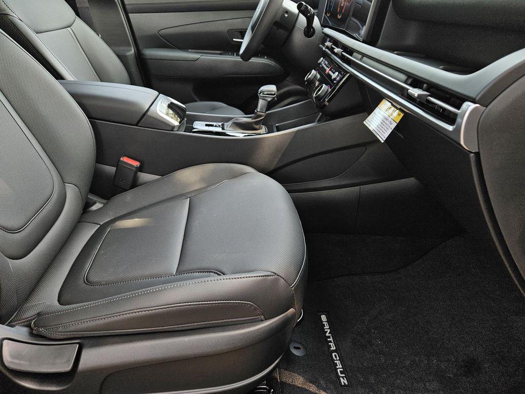 new 2026 Hyundai SANTA CRUZ car, priced at $33,680