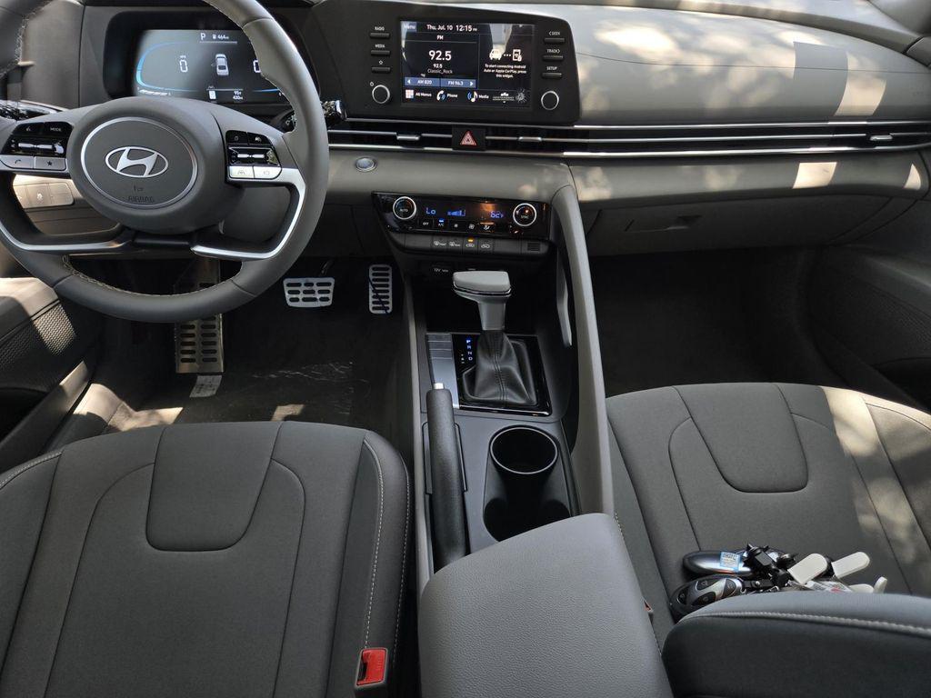 new 2025 Hyundai Elantra car, priced at $23,685