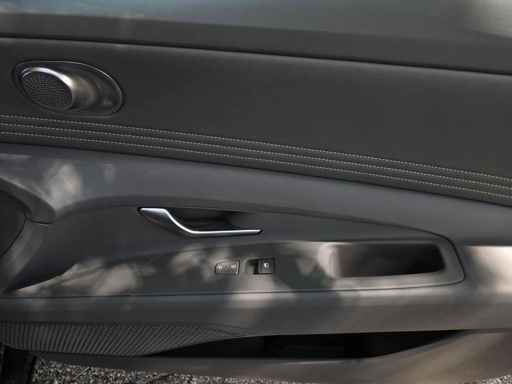 new 2025 Hyundai Elantra car, priced at $23,685