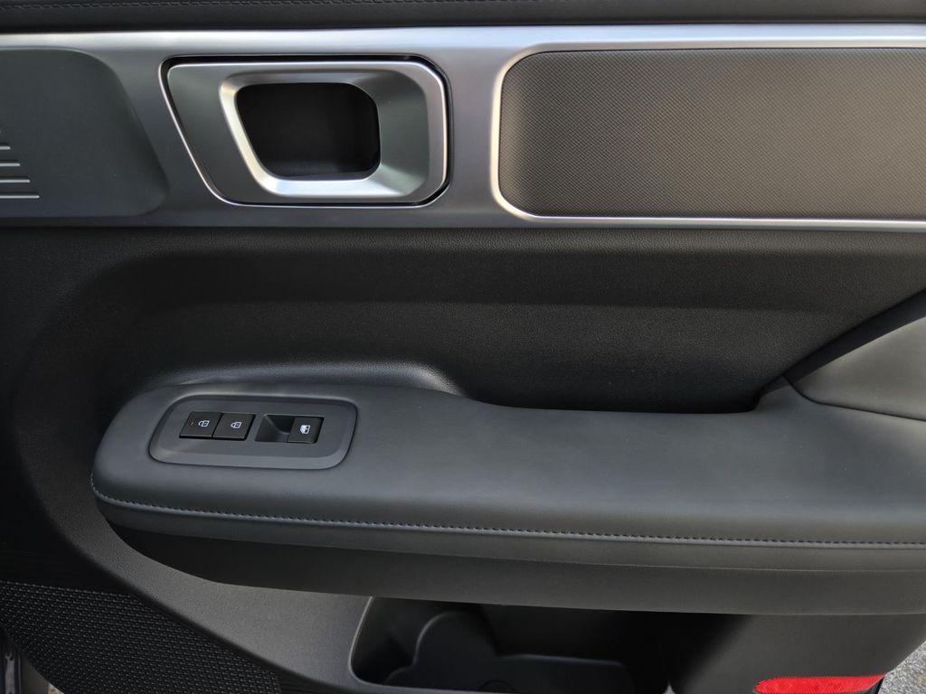 new 2025 Hyundai Santa Fe car, priced at $38,445