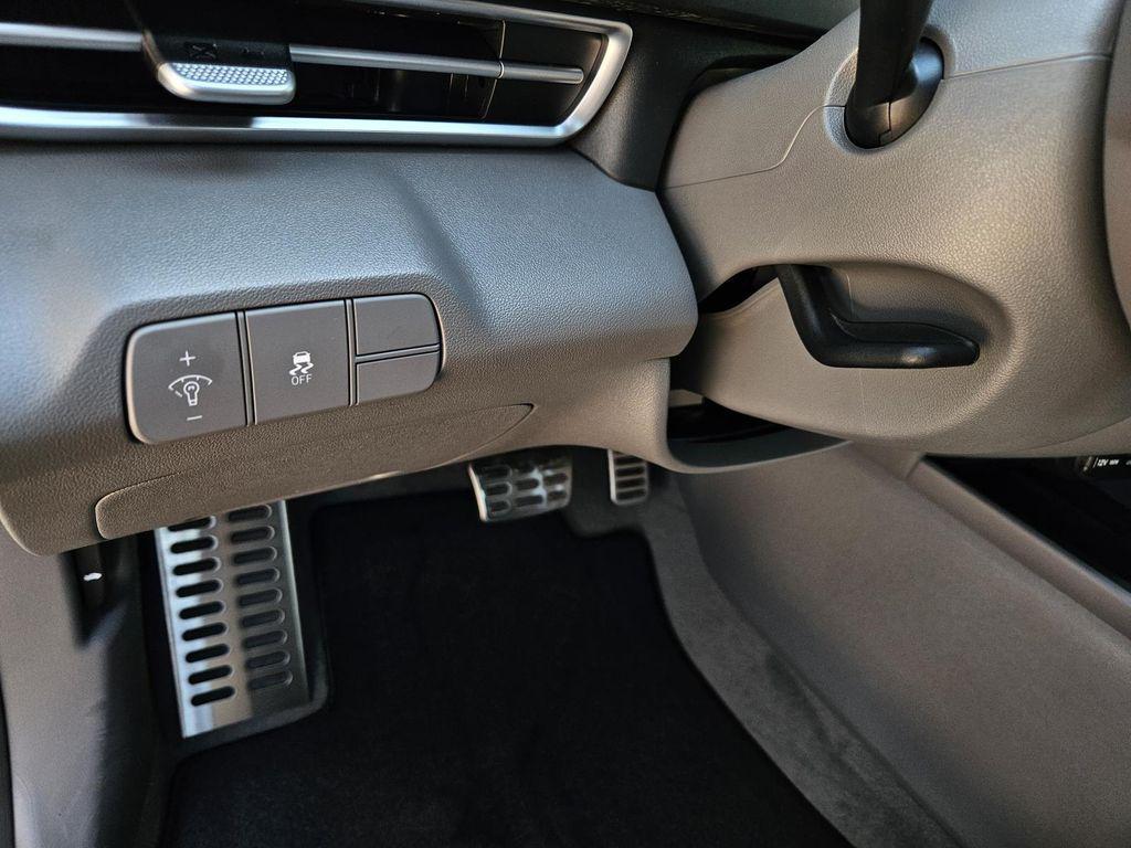 new 2025 Hyundai Elantra car, priced at $24,490