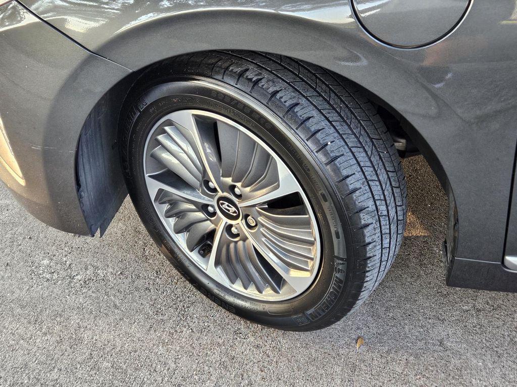 used 2022 Hyundai Ioniq Plug-In Hybrid car, priced at $20,096