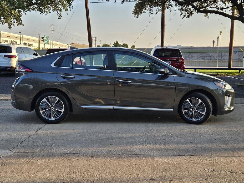used 2022 Hyundai Ioniq Plug-In Hybrid car, priced at $20,096