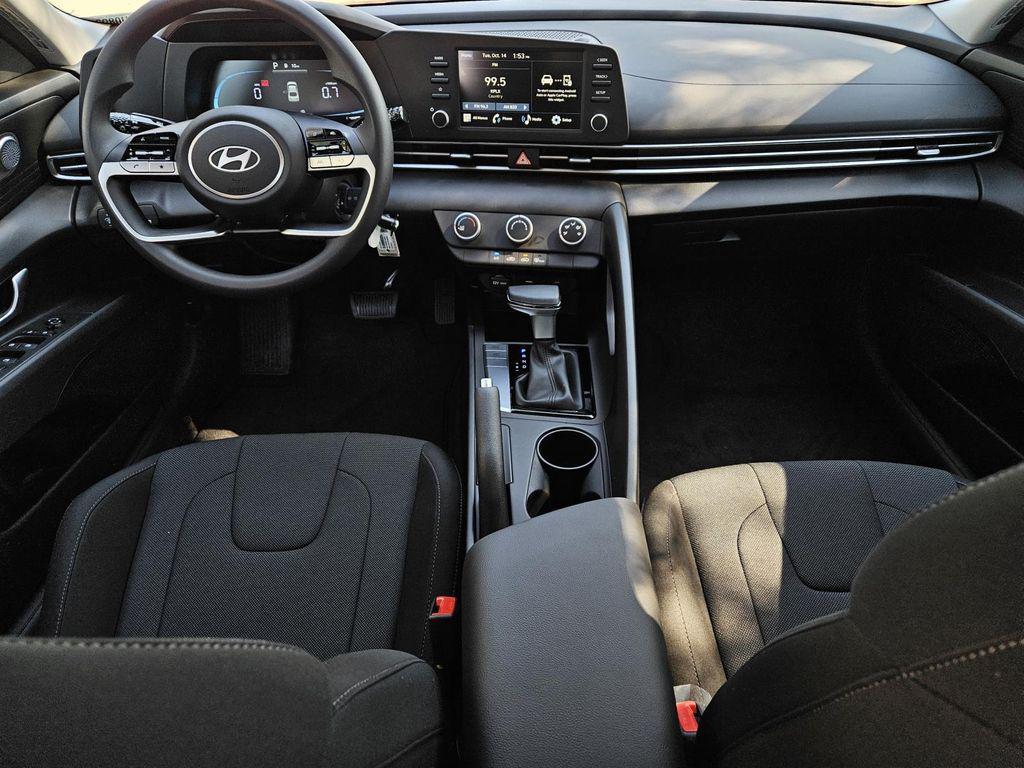 new 2025 Hyundai Elantra car, priced at $23,719
