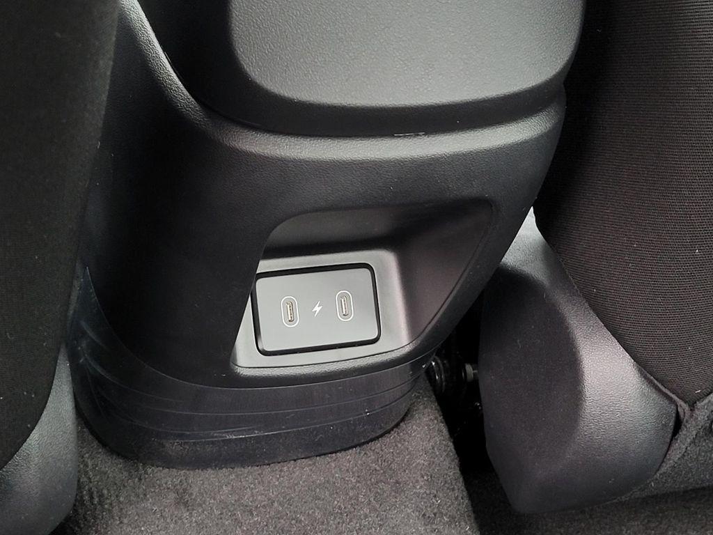 new 2025 Hyundai Elantra car, priced at $29,204