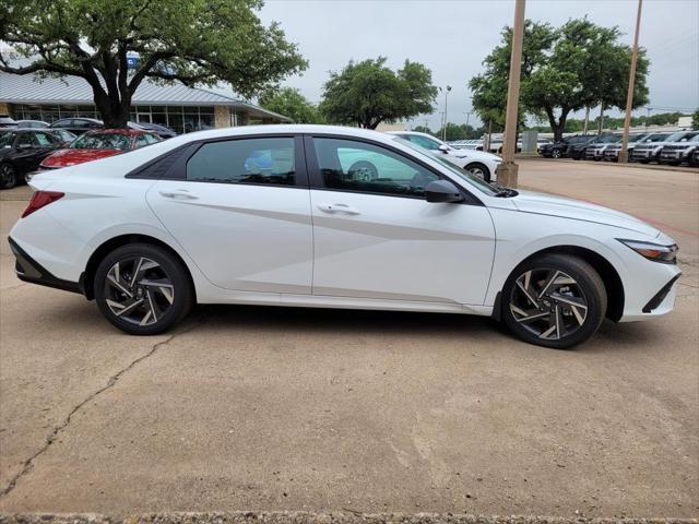 new 2025 Hyundai Elantra car, priced at $28,185