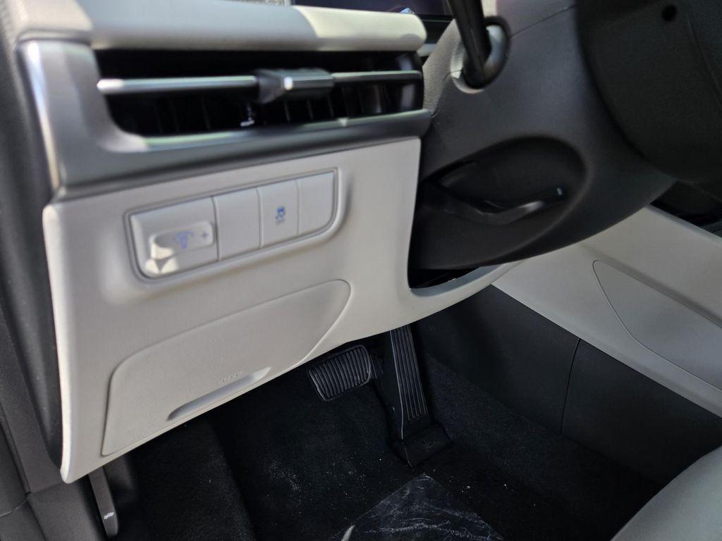 new 2025 Hyundai Tucson car, priced at $29,581
