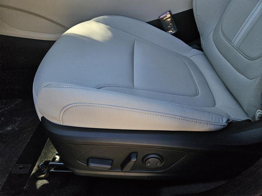 new 2025 Hyundai Tucson car, priced at $32,060