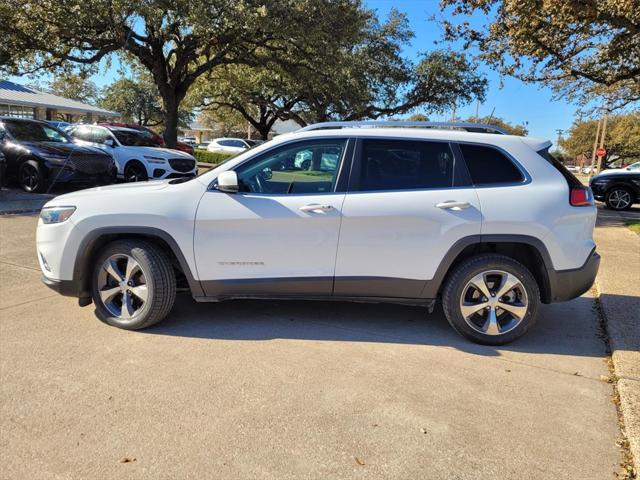 used 2019 Jeep Cherokee car, priced at $17,438