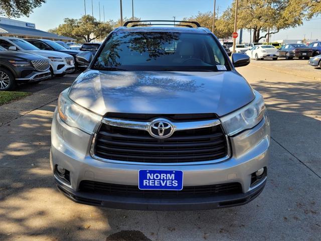 used 2015 Toyota Highlander car, priced at $17,524