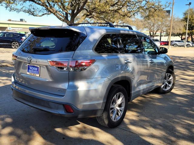 used 2015 Toyota Highlander car, priced at $17,524