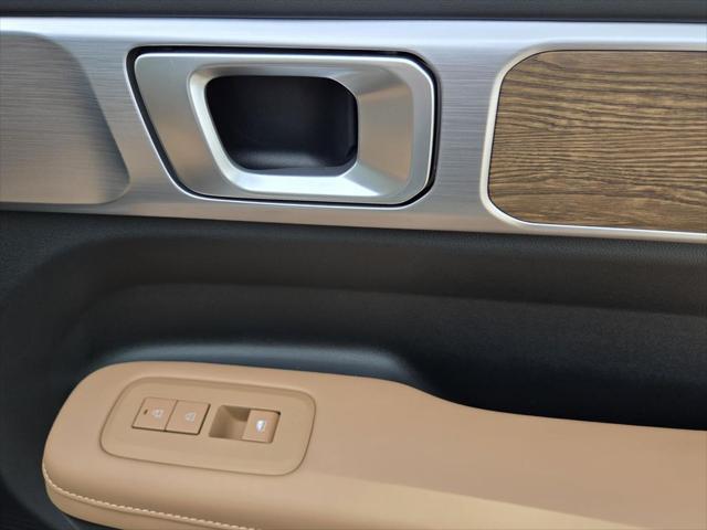 new 2025 Hyundai Santa Fe car, priced at $43,155