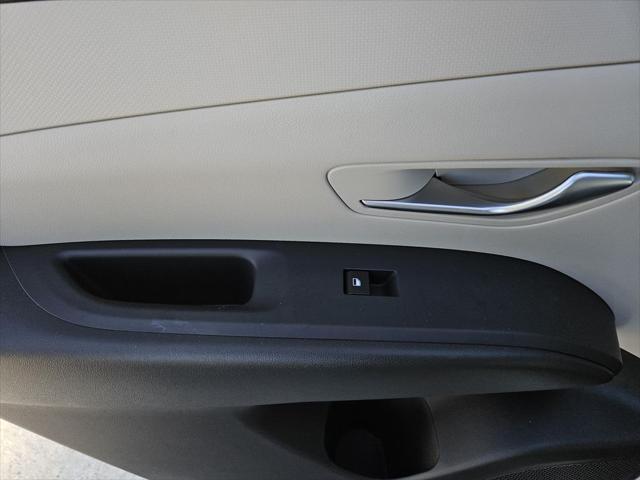 new 2025 Hyundai Tucson car, priced at $28,729