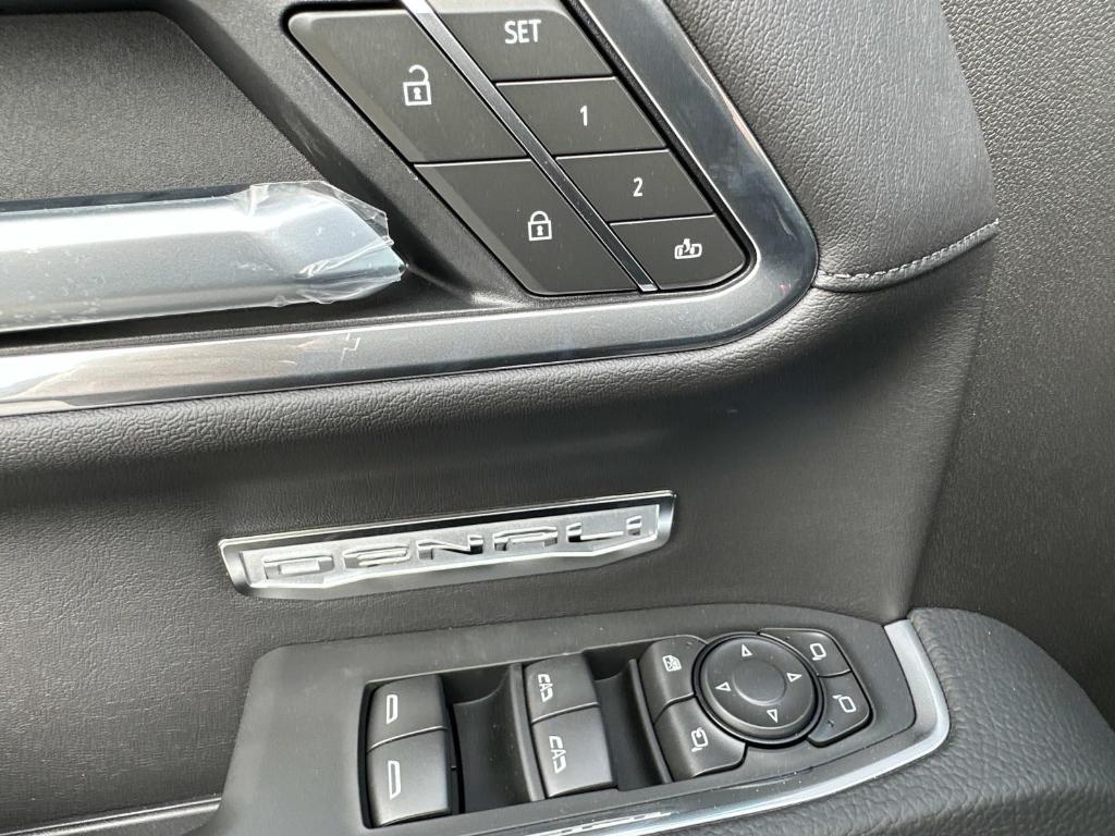 new 2025 GMC Sierra 1500 car, priced at $59,940