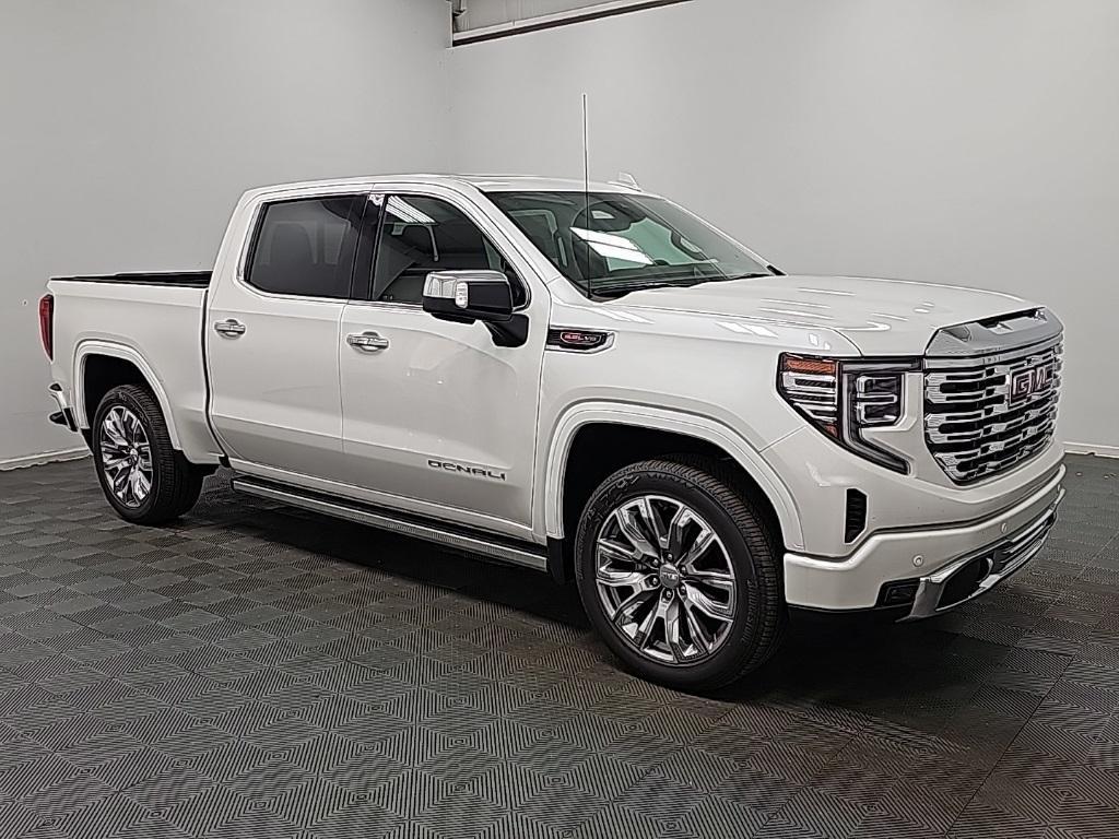 new 2025 GMC Sierra 1500 car, priced at $71,545